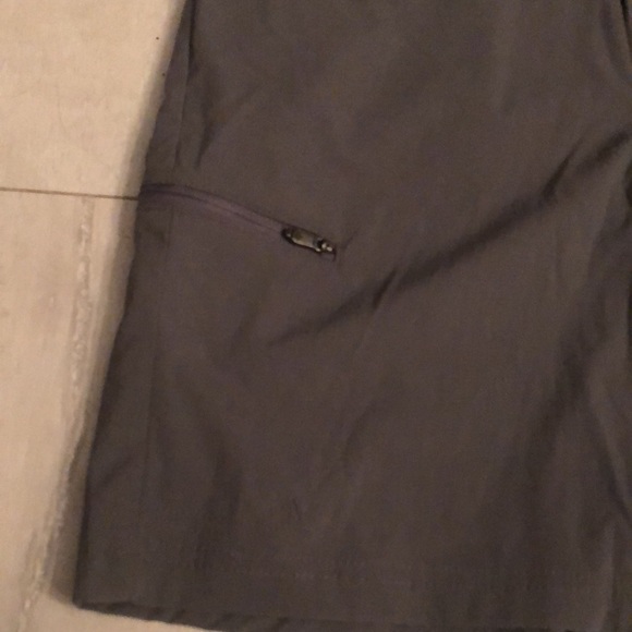 π₯3/$18π₯ EUC Menβs COLUMBIA Shorts - Picture 2 of 4